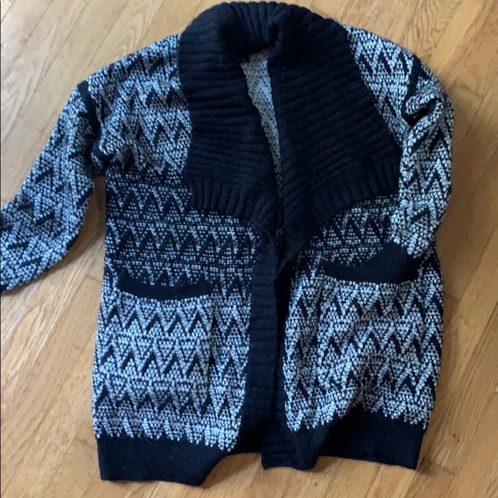 Black and white sweater